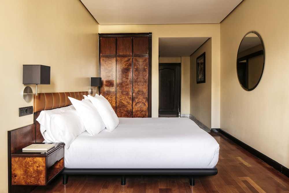Superior Room, 1 Double or 2 Twin Beds - Photo 1