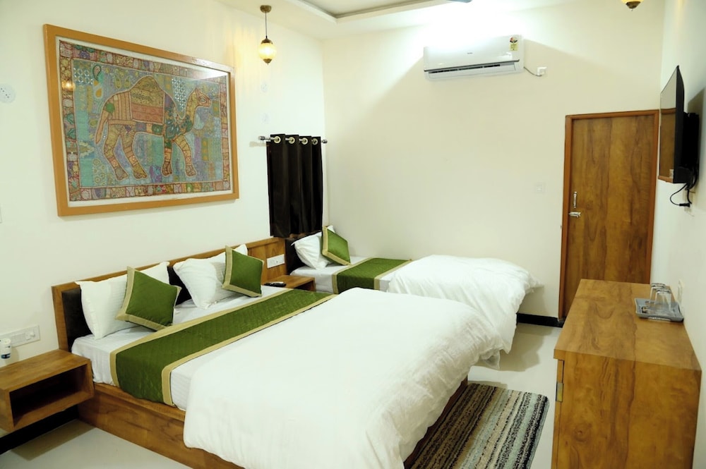 Triple Room - Photo 2