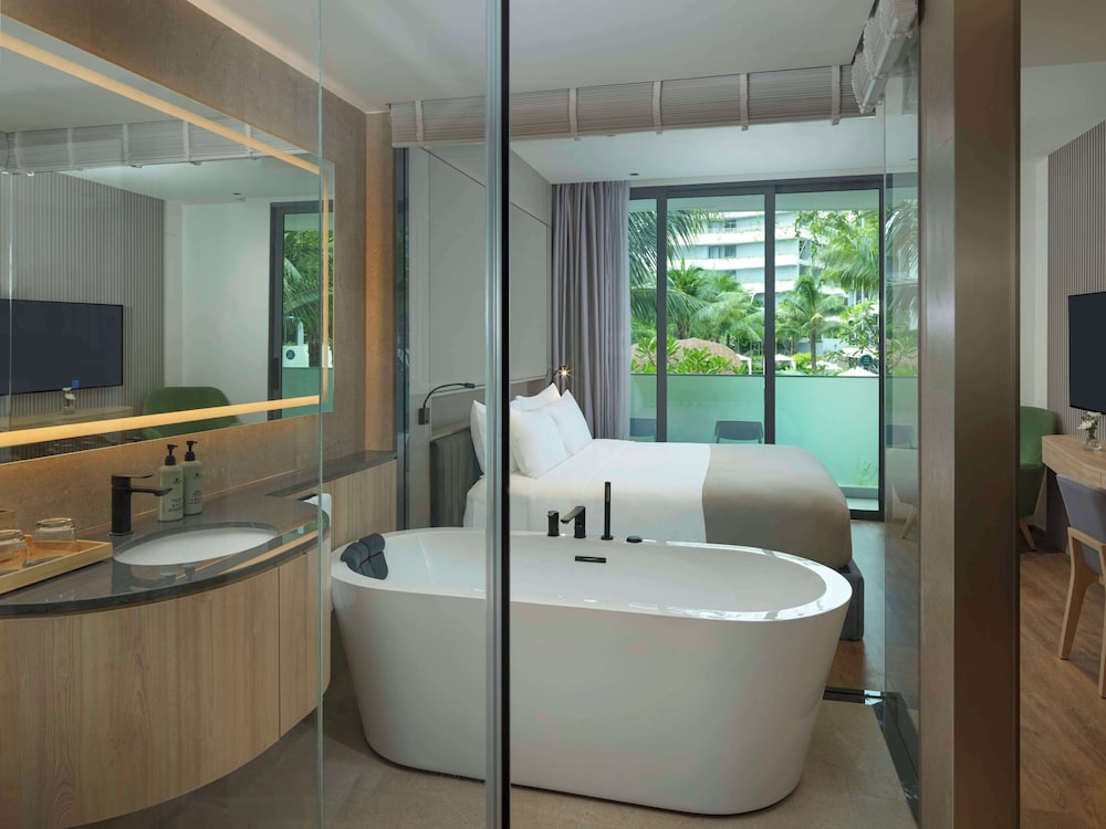Deluxe Room - Photo 1