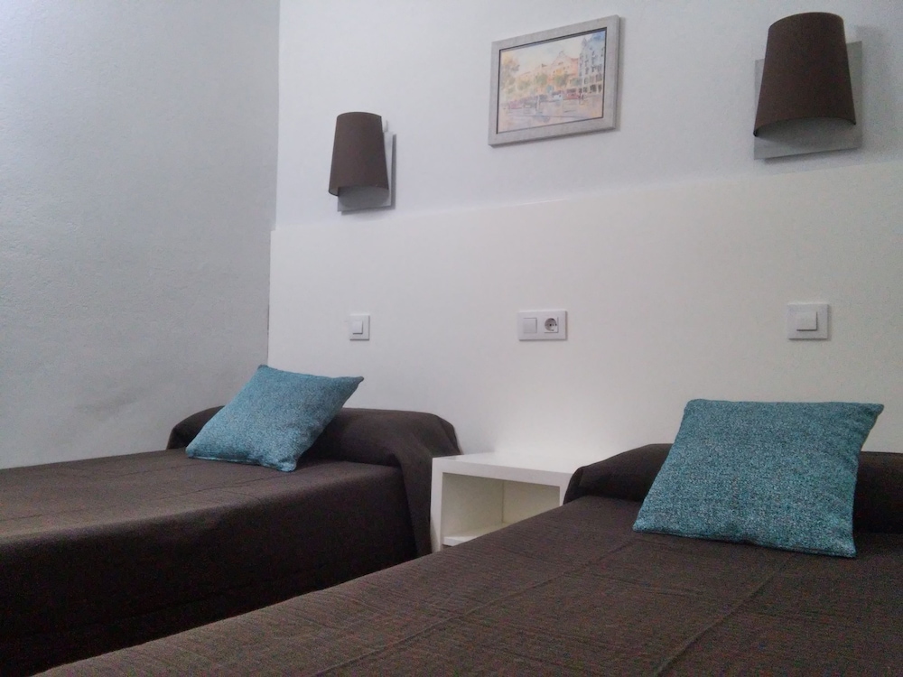 Double Room, 2 Twin Beds (Exterior) photo 3