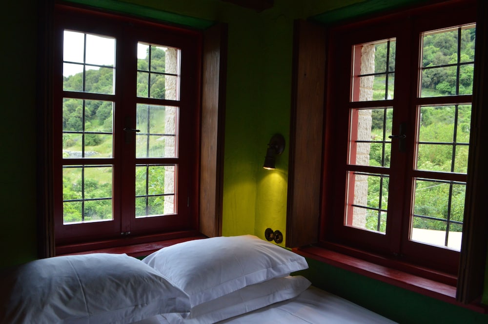Deluxe Double Room, Valley View (Anemidi) photo 1