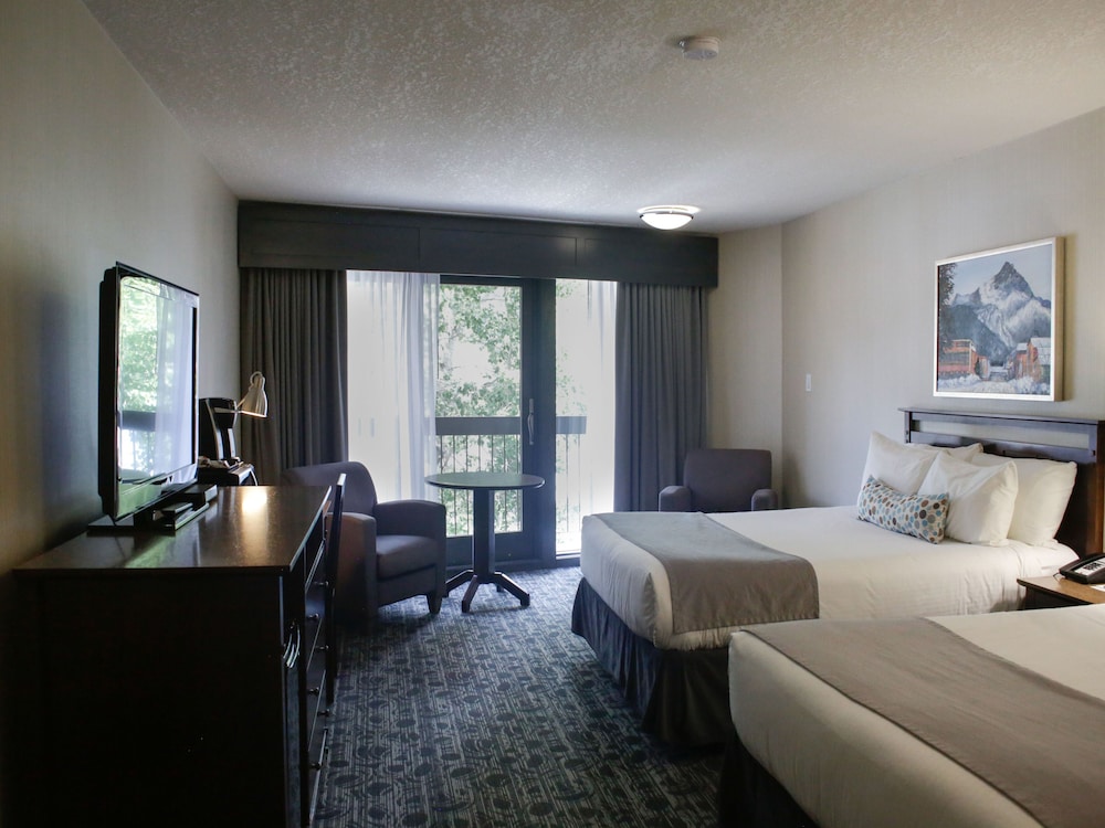 Standard Room, 2 Queen Beds (Not Pet Friendly)