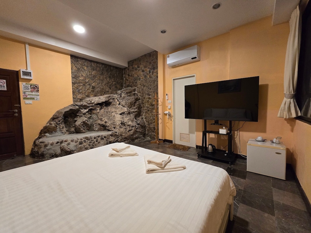 Double Room - Photo 4