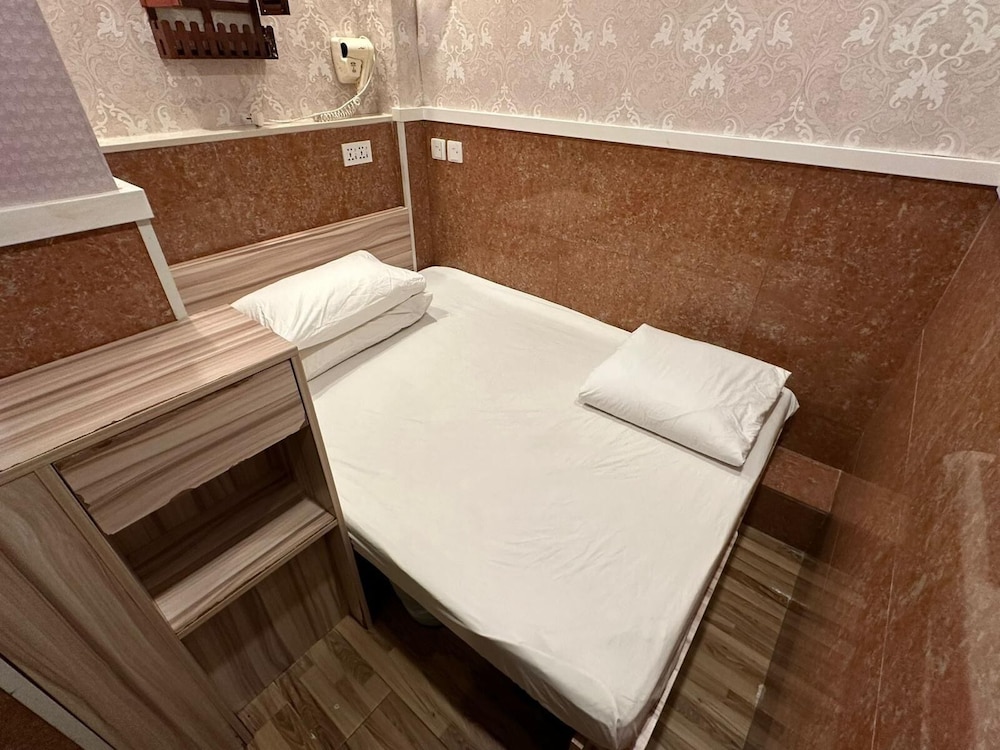 Basic Room photo 3