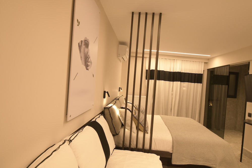 Luxury Studio Suite (Zeus) photo 1