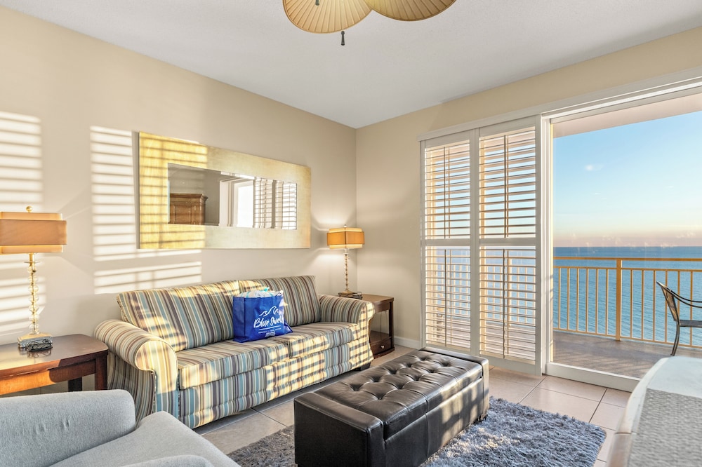 Condo, Multiple Beds, Balcony, Ocean View (Sterling Reef 1006)
