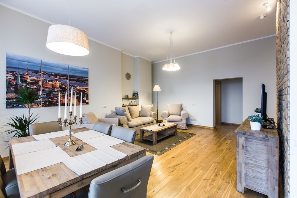 Superior Two-Bedroom Apartment with Balcony photo 3