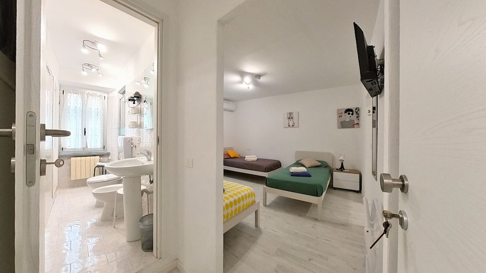 Comfort Quadruple Room