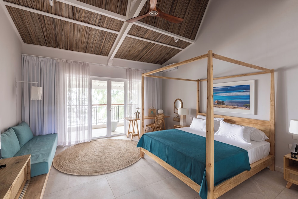 Deluxe Room - Photo 2