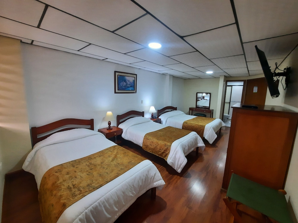 Standard Quadruple Room photo 2