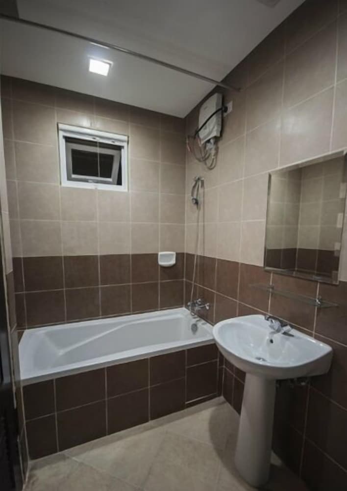 2 Bedroom Executive Suite photo 2