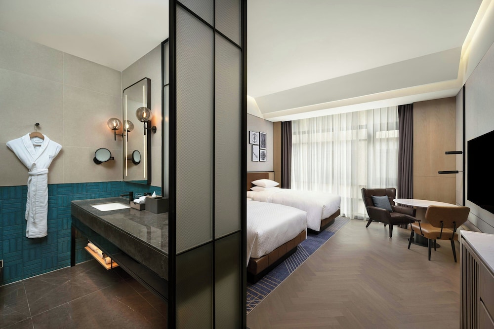 Atrium View Double Room