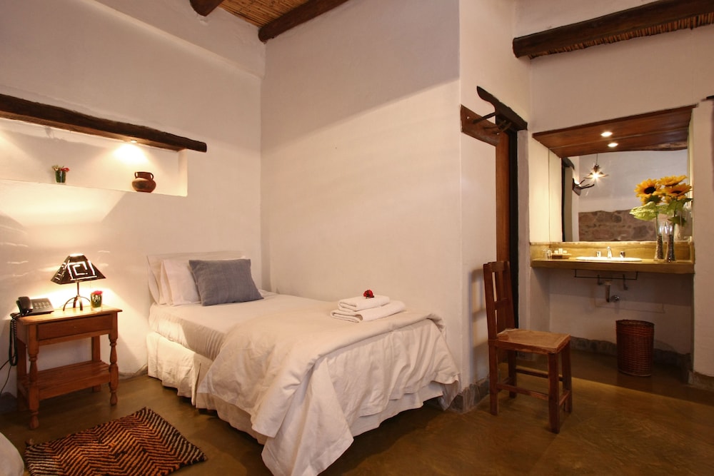 Standard Room photo 3
