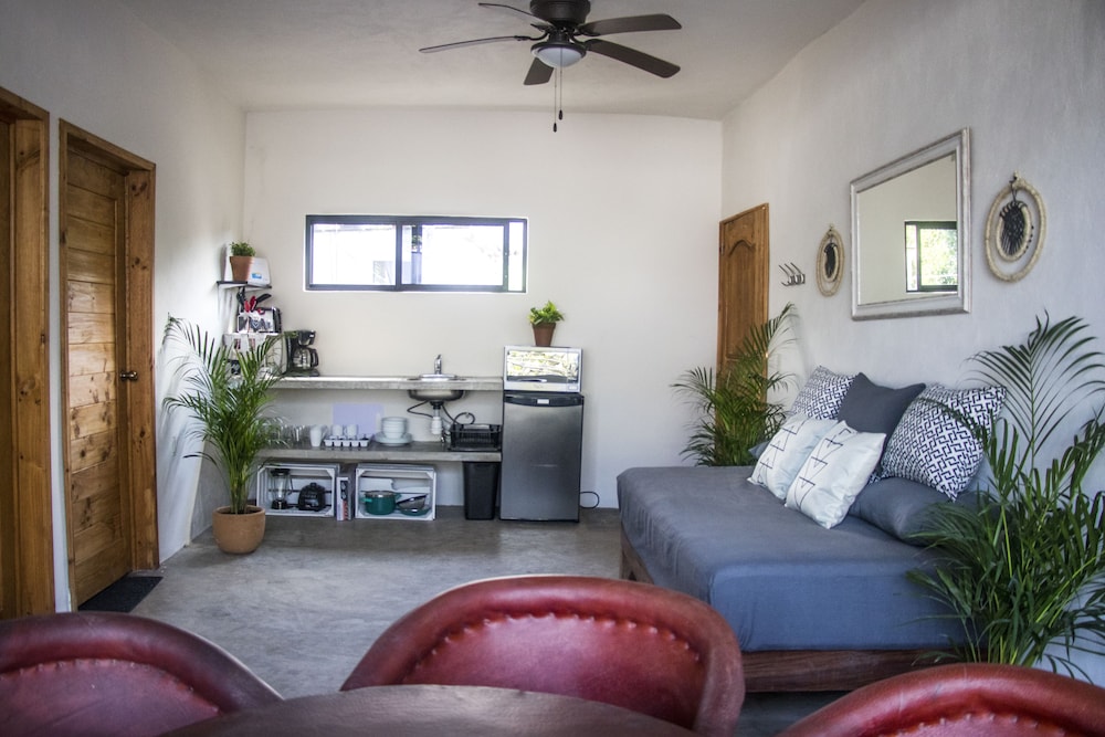 Comfort Studio Suite, 2 Bedrooms photo 1