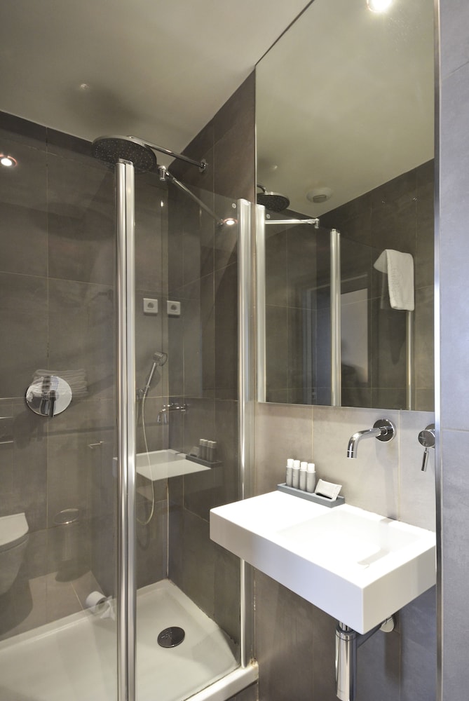 Room photo 3