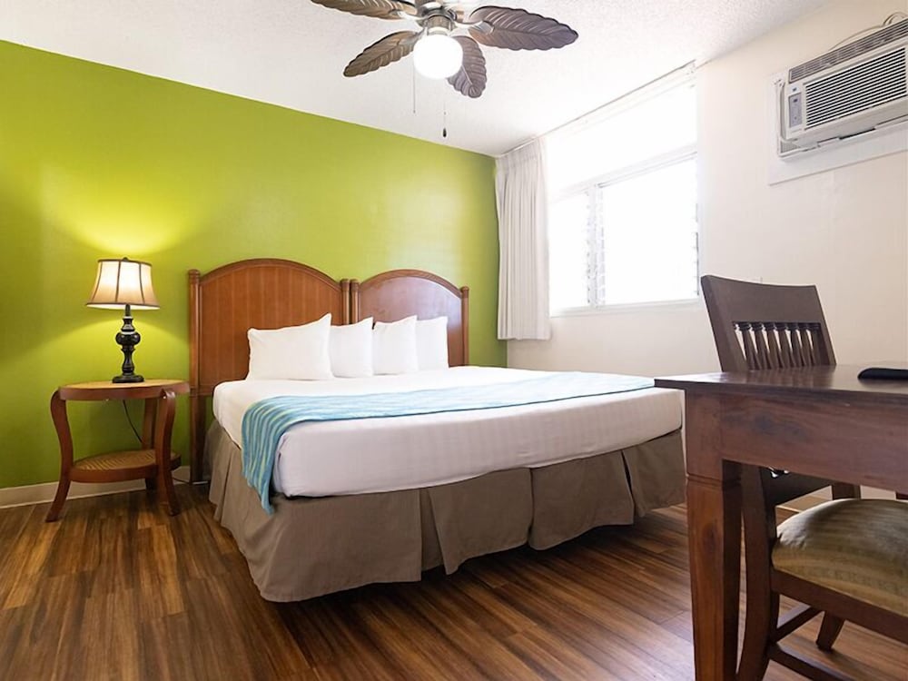 Suite (Diamond Head) - Photo 3