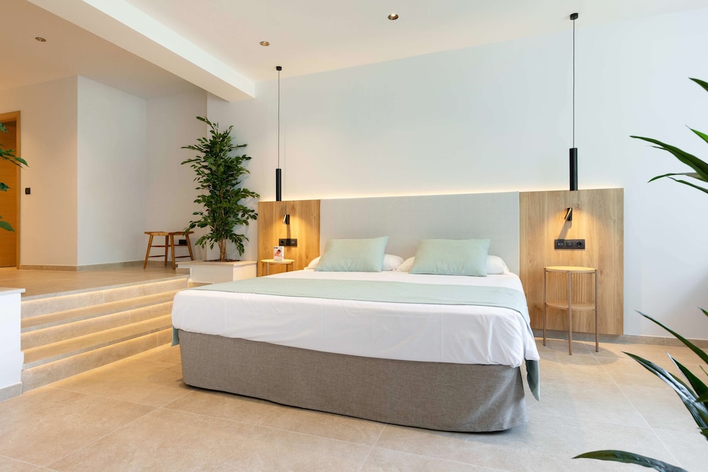 Junior Suite, Balcony, Sea View photo 2