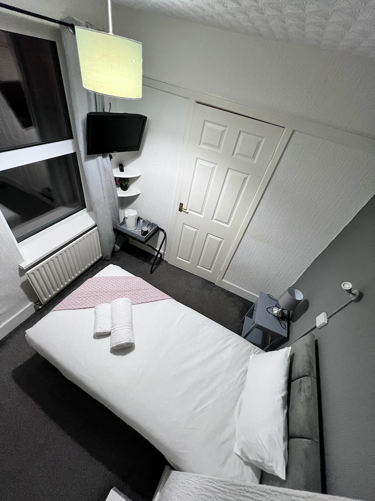 Standard Single Room, Ensuite