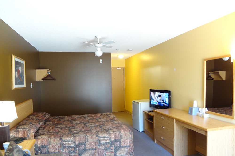 Classic Standard Room, 1 King Bed With Sofabed photo 3