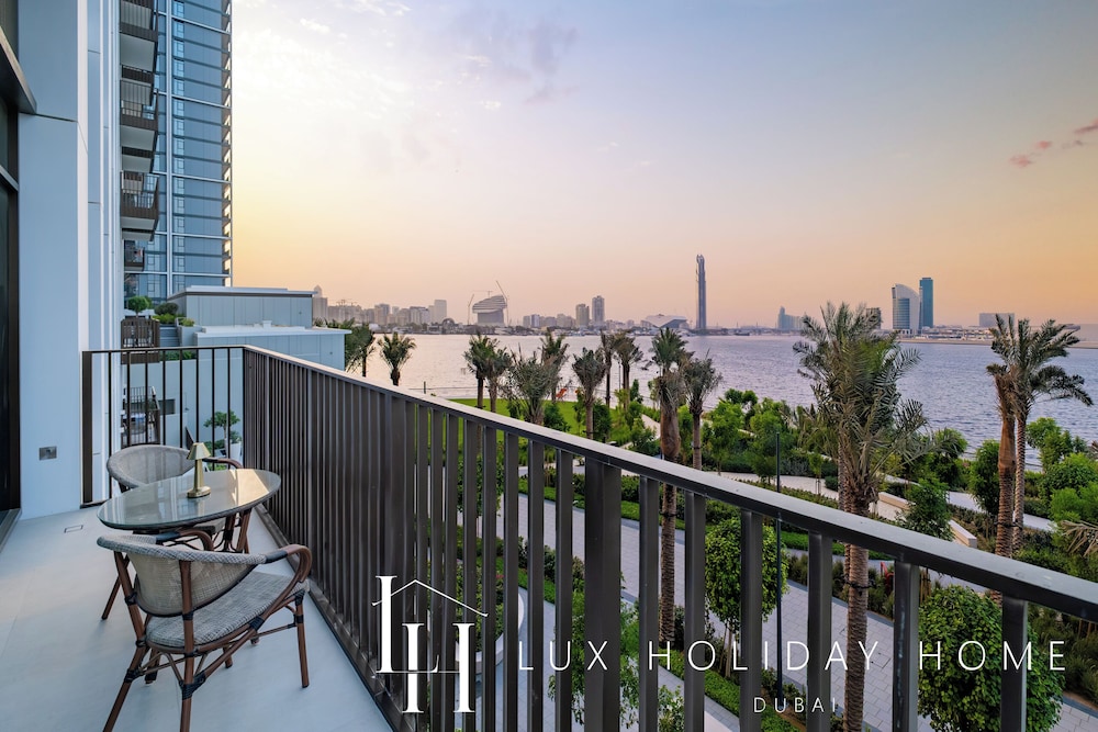 Noble Suite City View - Free Minibar & Afternoon Tea photo 3