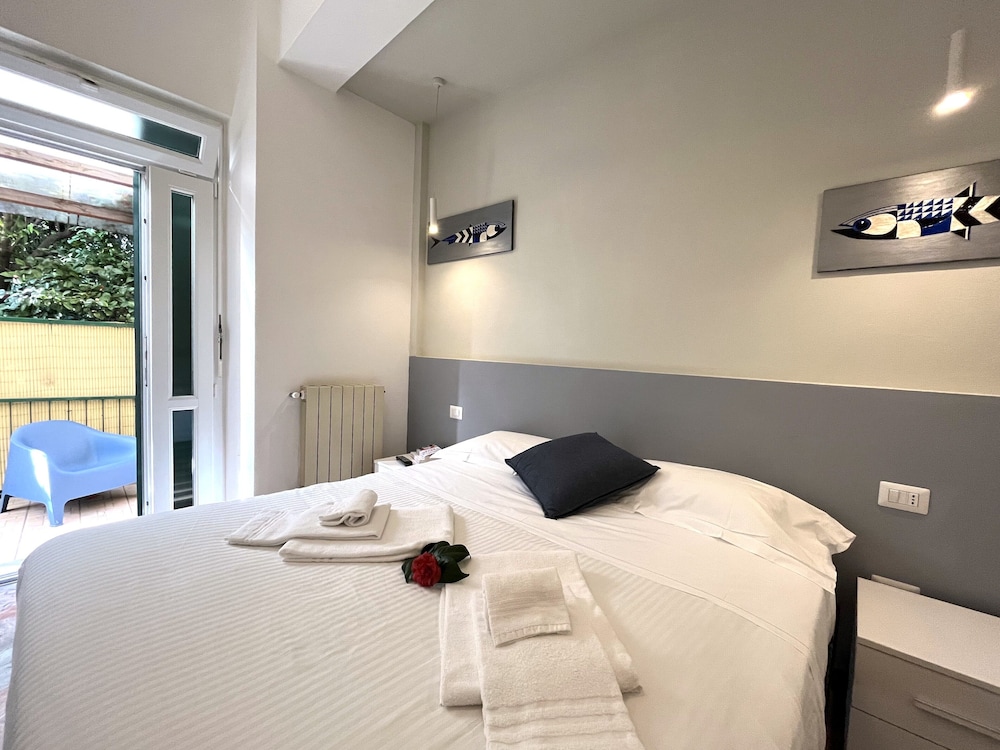 Double Room, 1 Double Bed