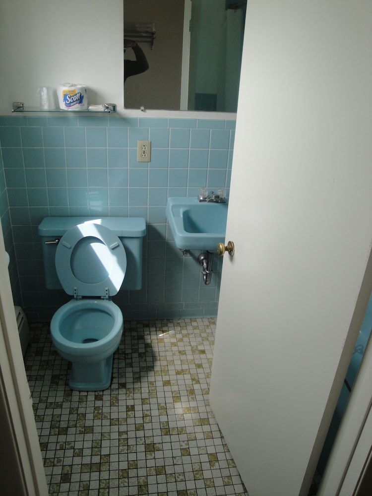 Standard Room, 2 Double Beds photo 2