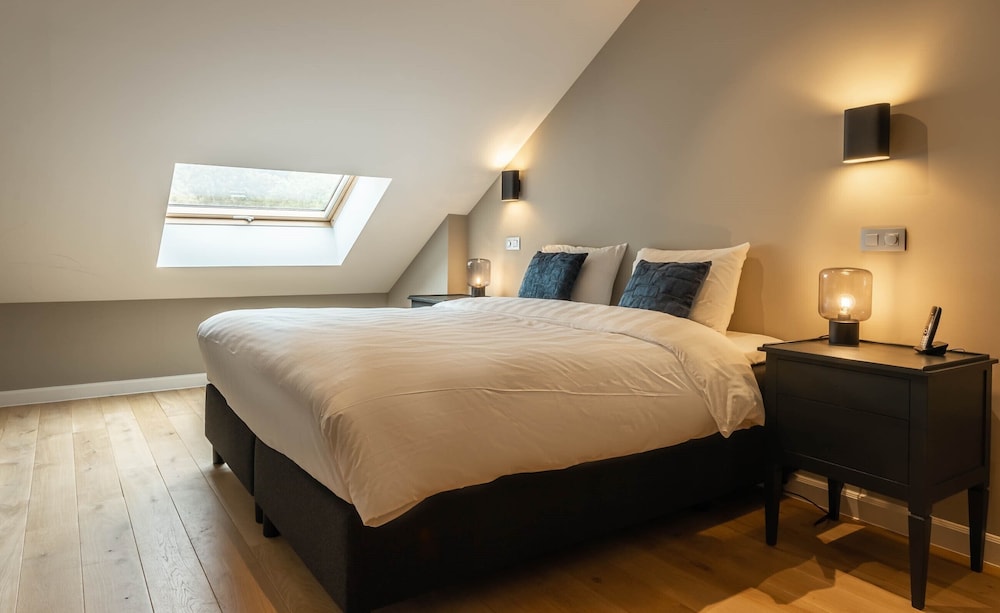 Comfort Room photo 2
