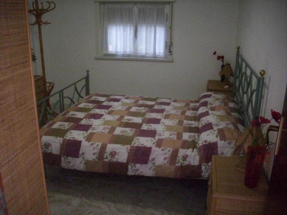 Double Room, Shared Bathroom photo 3