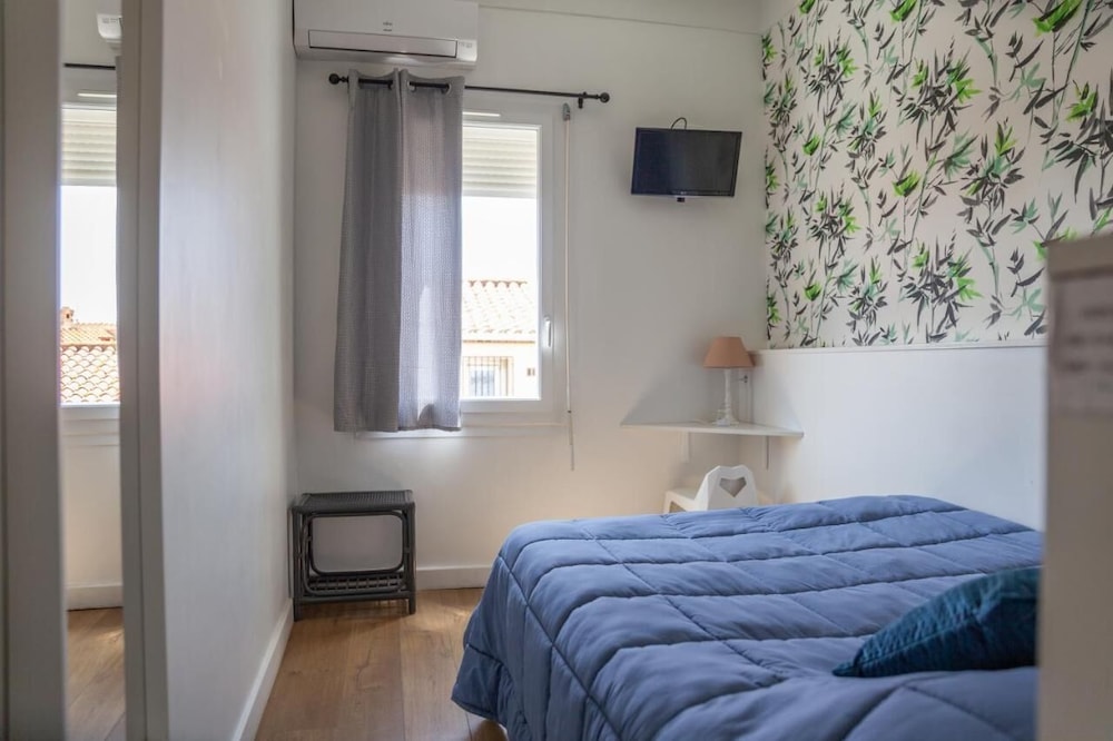 Basic Room photo 3
