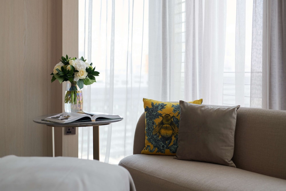 Premier Room, 1 King Bed
