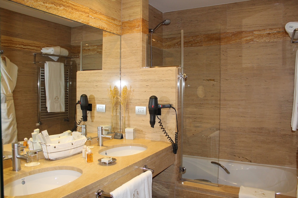 Superior Double Room, Sea View - Photo 5