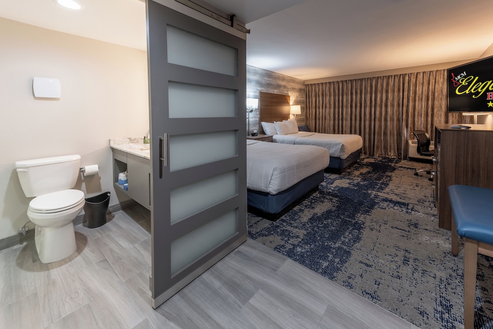 Premium Room, 2 Queen Beds photo 1