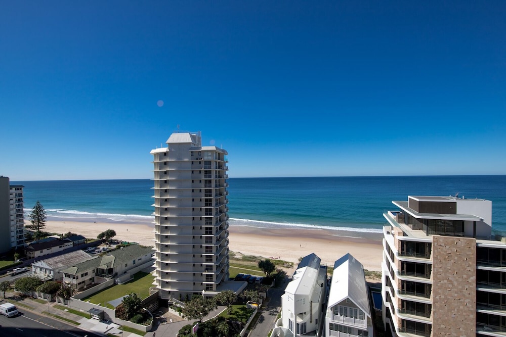 2 Bed/2 Bath Ocean View Deluxe High Floor photo 2