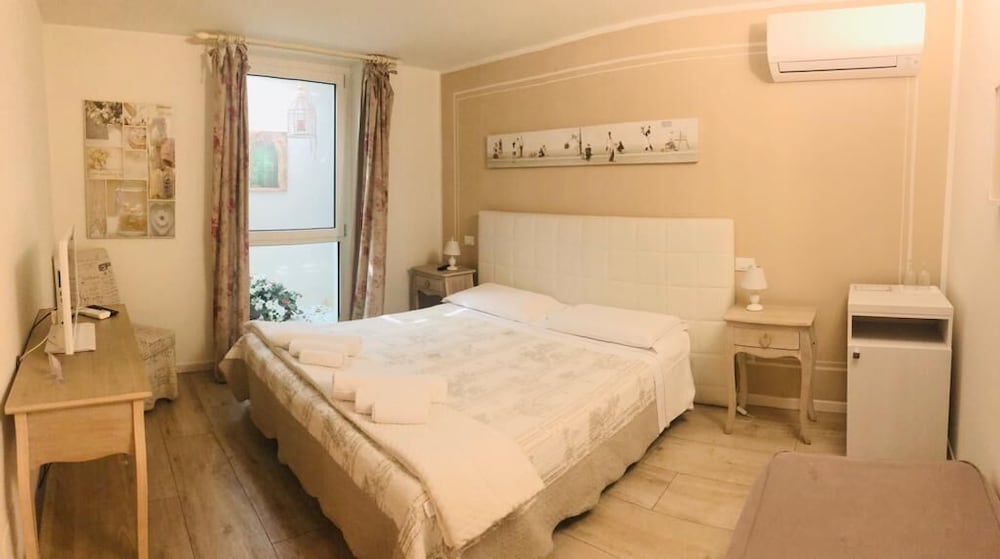 Basic Room photo 1