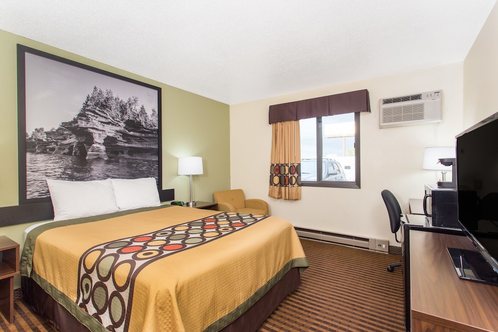 Room, 1 Queen Bed, Non Smoking - Photo 5