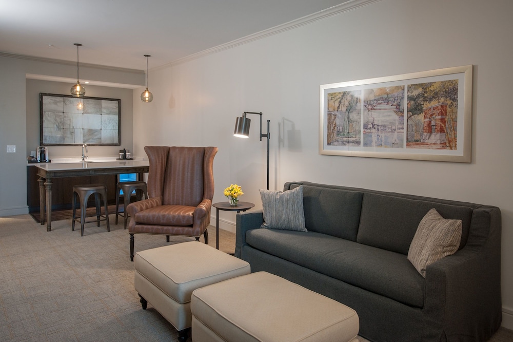 Suite, 1 Bedroom photo 3