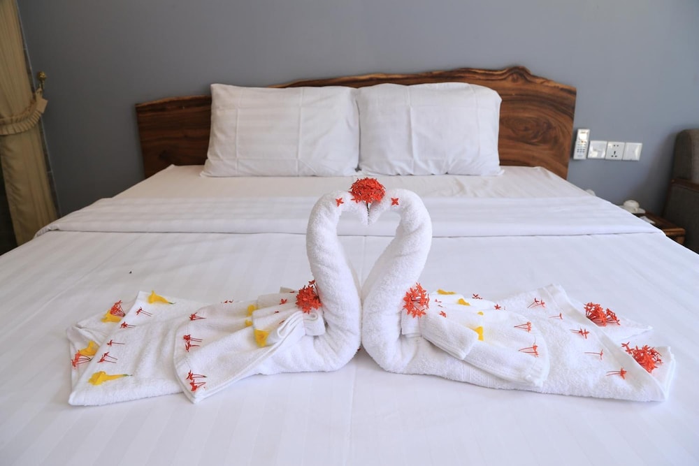 Deluxe Double Room - Photo 14