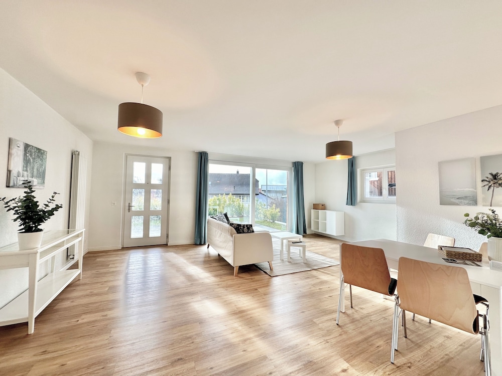 Business Apartment Talsicht photo 1