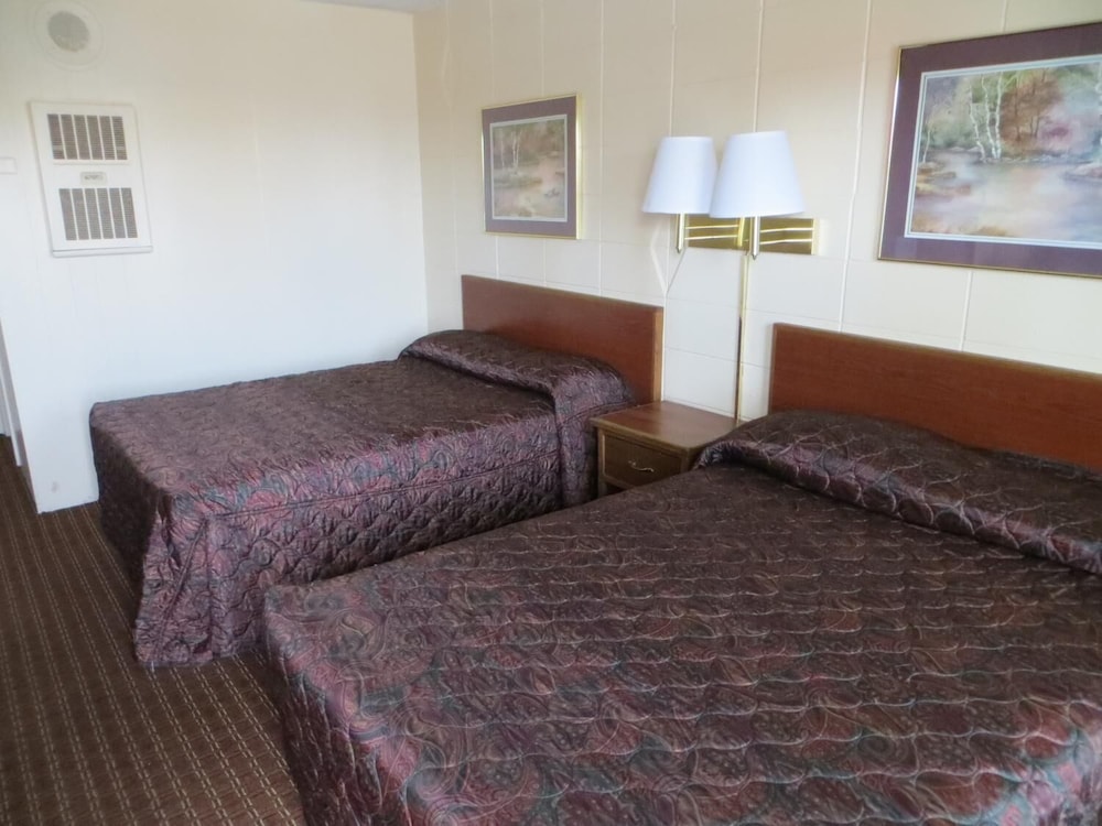 Standard Room, 2 Double Beds, Non Smoking photo 1