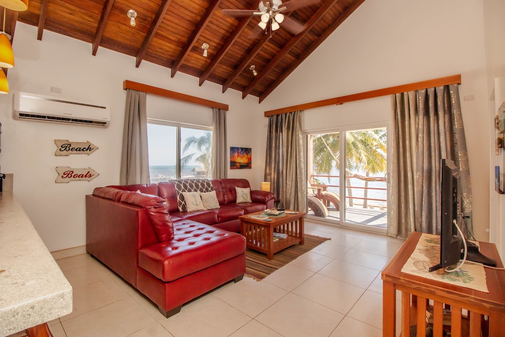 Standard Condo, 2 Bedrooms, Ocean View, Beachfront