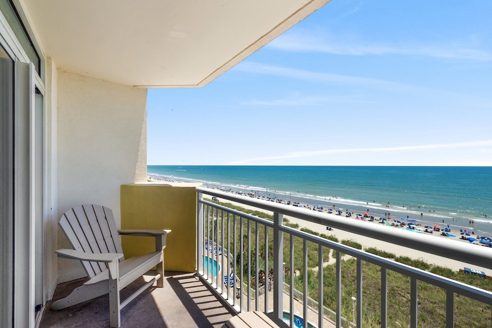 Condo, 1 Bedroom, Ocean View, Oceanfront (735) photo 3