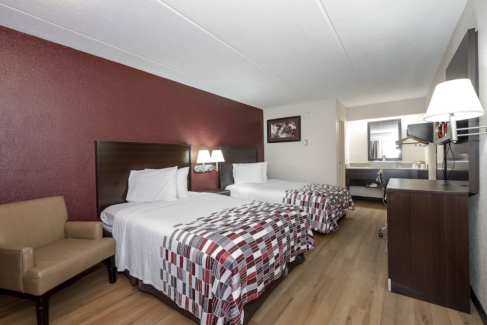 Standard Room, 2 Double Beds, Non Smoking - Photo 1