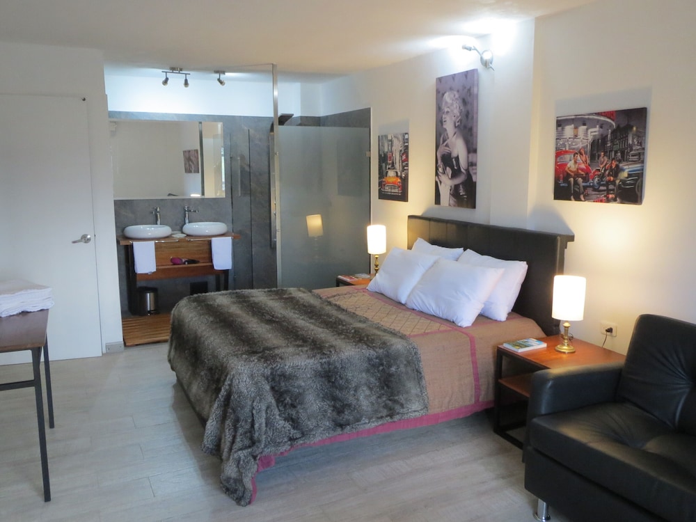 Elite Double Room, Mountain View photo 2