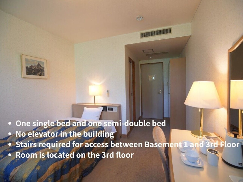 Basic Double Room photo 1