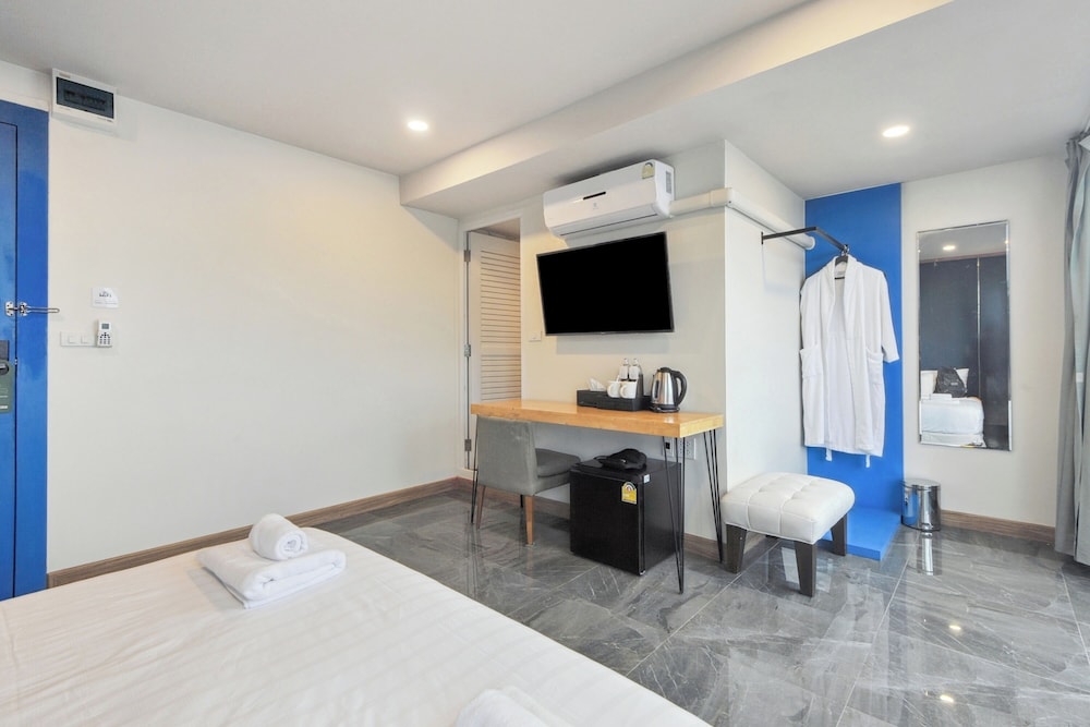 Deluxe Double Room, Terrace photo 2