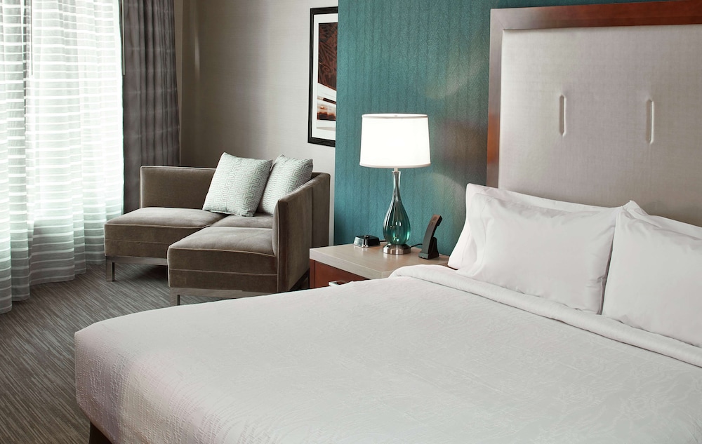 Junior Suite, 1 King Bed photo 1