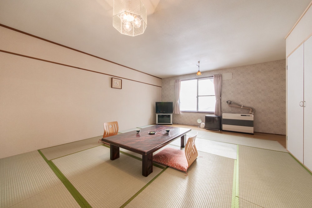 Japanese Style Single Room, Shared Bathroom, Sea Vew