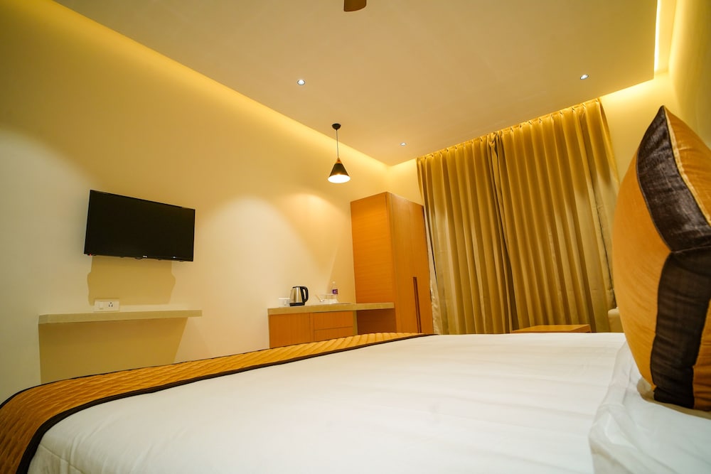 Premium Room - Photo 9
