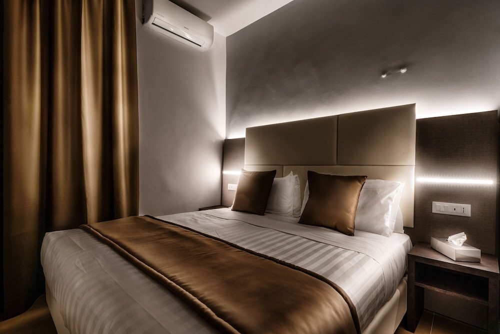 Standard Double or Twin Room