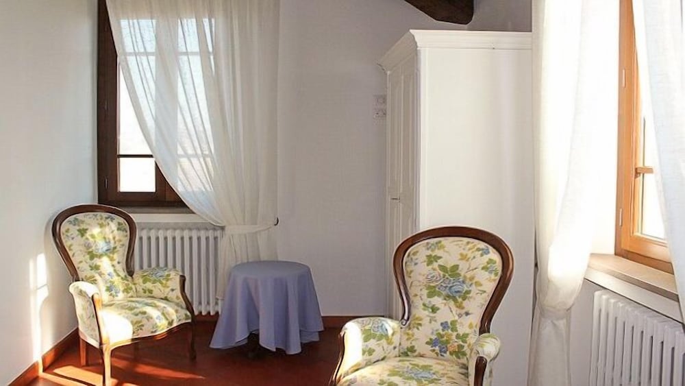 Apartment, 1 Bedroom, Annex Building photo 1
